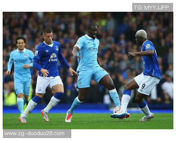 1718赛季曼城对阵埃弗顿精彩比赛录像回顾与分析