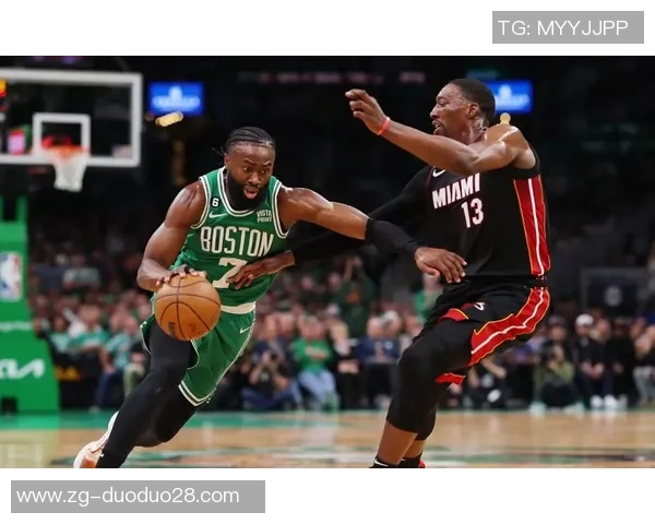 凯尔特人对决热火精彩赛事回顾与分析，谁将赢得胜利的荣耀