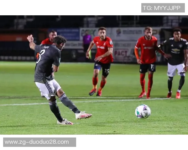 卢顿对哈德斯的比赛比分预测分析及双方近期状态评估